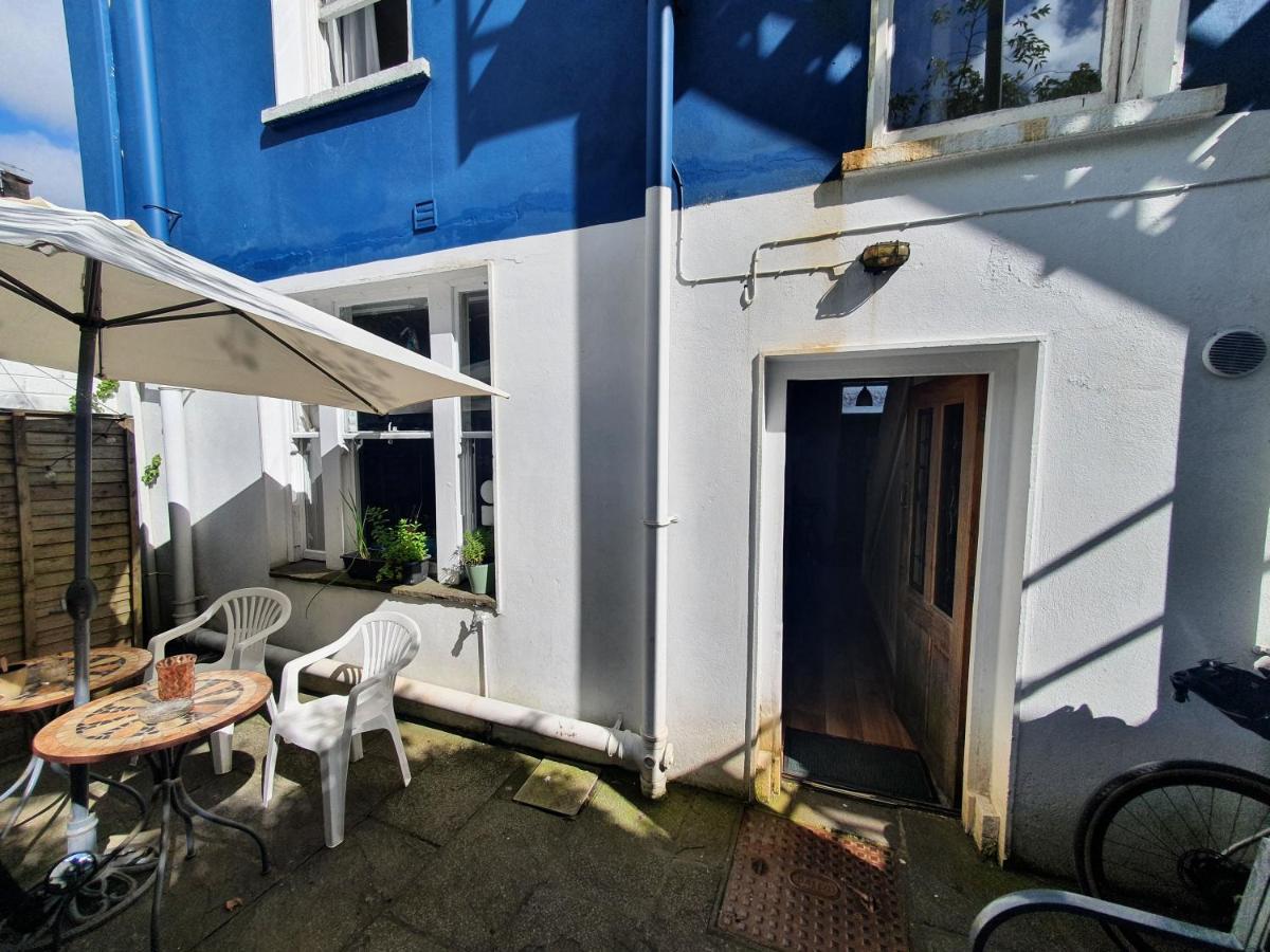 The Grapevine Hostel Dingle Dış mekan fotoğraf